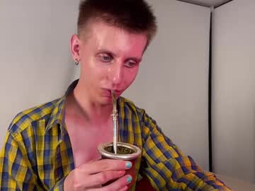 Vladdymeow Chaturbate stream image from January 17, 2025