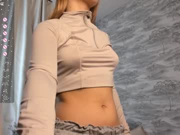 Randibeckey Chaturbate stream image from January 17, 2025