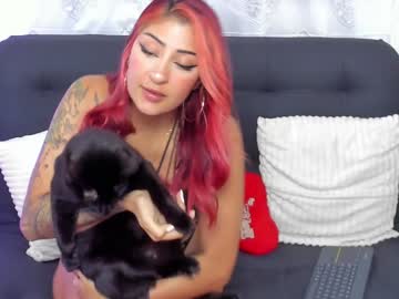 Sarah_And_Nicolle Chaturbate stream image from January 17, 2025