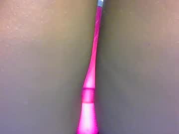 Roundedass979516 Chaturbate stream image from January 17, 2025