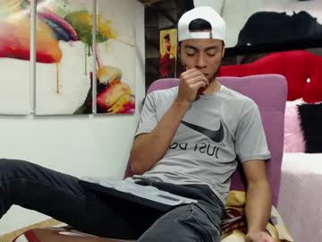Jamez_Rashford Chaturbate stream image from January 17, 2025