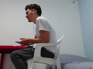 Lightxtreme Chaturbate stream image from January 17, 2025