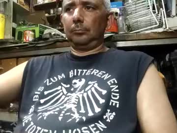 Sweetcuervo Chaturbate stream image from January 17, 2025