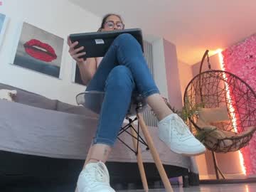 Angela_Donnato Chaturbate stream image from January 17, 2025
