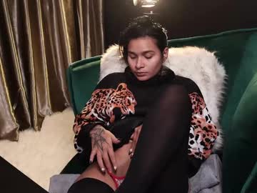 Lireesa Chaturbate stream image from January 17, 2025