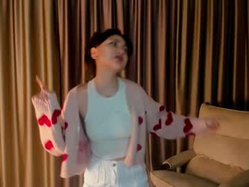 Rowenabodwell Chaturbate stream image from January 17, 2025