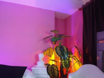 Bianca_Ks Chaturbate stream image from January 17, 2025