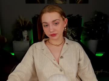 Lisaawilliamson Chaturbate stream image from January 17, 2025