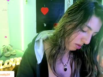 Queen_Natttyy Chaturbate stream image from January 17, 2025