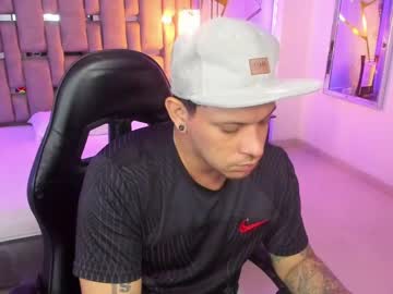 Ryden__ Chaturbate stream image from January 17, 2025