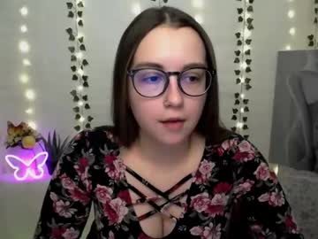 Yours_Piece_Of_Happiness_ Chaturbate stream image from January 17, 2025