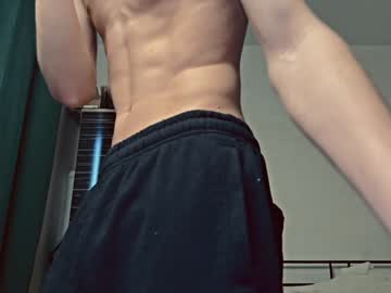 Junimiguy Chaturbate stream image from January 17, 2025