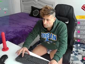 Marco_Athlete Chaturbate stream image from January 17, 2025