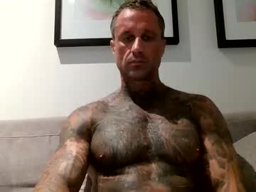 Auzzep1 Chaturbate stream image from January 17, 2025