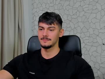 Clintmasterss Chaturbate stream image from January 17, 2025