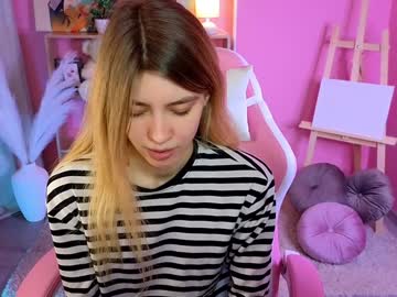 Fairy_Ella Chaturbate stream image from January 17, 2025
