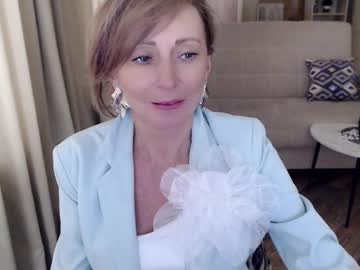 Marinmonakoz Chaturbate stream image from January 17, 2025