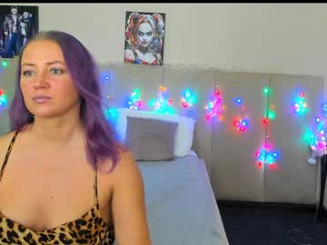 Musclexxxbarbie Chaturbate stream image from January 17, 2025