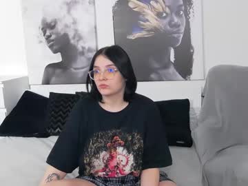 Noreenkay Chaturbate stream image from January 17, 2025
