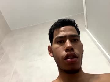 Memolesta13 Chaturbate stream image from January 17, 2025