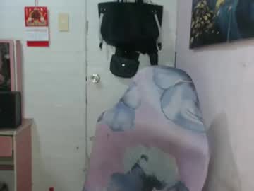 Mistressxyoshie Chaturbate stream image from January 17, 2025