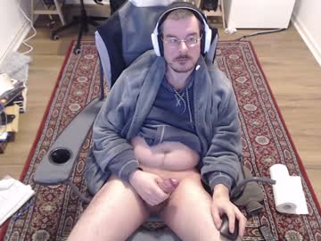 Thepervertshow Chaturbate stream image from January 17, 2025