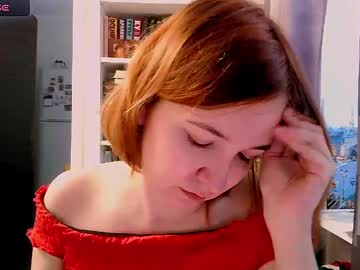 Brattyfoxygirl Chaturbate stream image from January 17, 2025