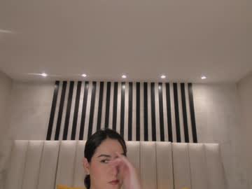 Kourtneymiller1 Chaturbate stream image from January 17, 2025
