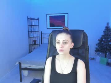 Olivia__Will Chaturbate stream image from January 17, 2025