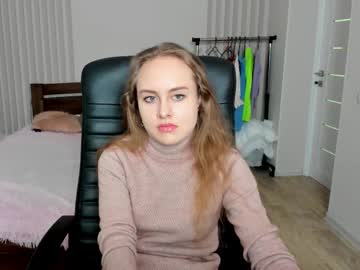 Prettyy_Girll Chaturbate stream image from January 17, 2025