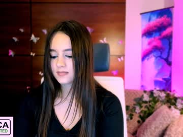 Rozmary_Ket Chaturbate stream image from January 17, 2025