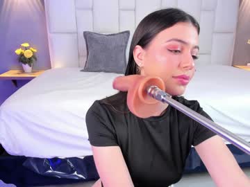 Amberliiz Chaturbate stream image from January 17, 2025