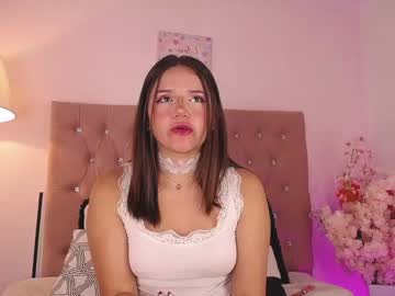 Bellagrace_ Chaturbate stream image from January 17, 2025