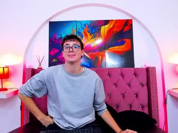 Bjalexmiller Chaturbate stream image from January 17, 2025