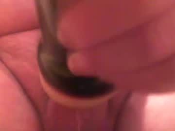 Crowning85 Chaturbate stream image from January 17, 2025