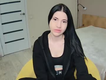 Lexyswett Chaturbate stream image from January 17, 2025
