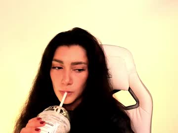 Sara_Longoria Chaturbate stream image from January 17, 2025