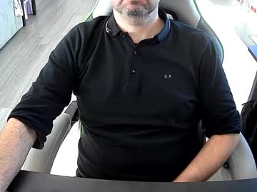 Vonele Chaturbate stream image from January 17, 2025