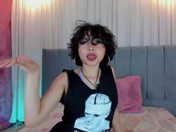 Xamixa Chaturbate stream image from January 17, 2025