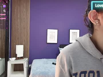 Alina_Martinelli Chaturbate stream image from January 17, 2025