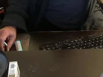 Dukeisland Chaturbate stream image from January 17, 2025