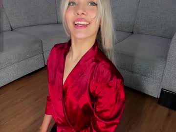 Hana_Ovvo Chaturbate stream image from January 17, 2025