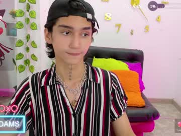 Leoadamss Chaturbate stream image from January 17, 2025