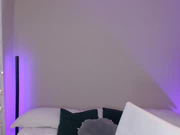 Sophie_Bss Chaturbate stream image from January 17, 2025
