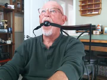 Vueuorme Chaturbate stream image from January 17, 2025