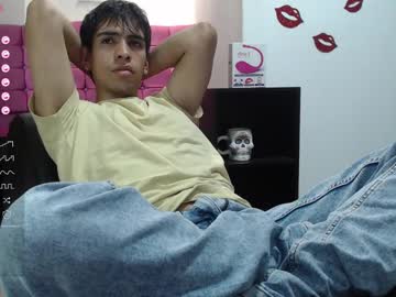 Zack_Xtreme Chaturbate stream image from January 17, 2025