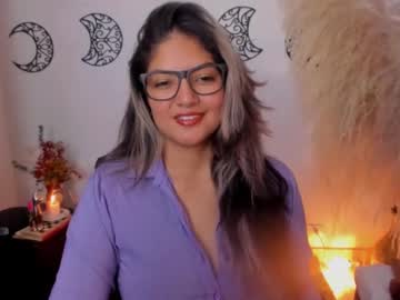 1wayra Chaturbate stream image from January 17, 2025