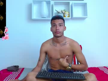 Alejo_R1 Chaturbate stream image from January 17, 2025