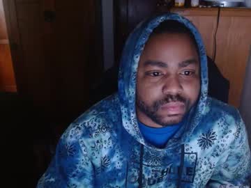 Breadw1nnah Chaturbate stream image from January 17, 2025