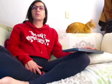 Violetagomez_Co Chaturbate stream image from January 17, 2025